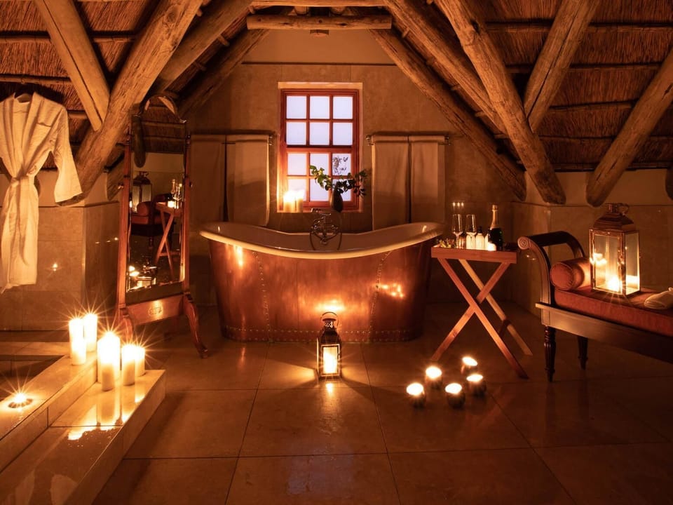 Upper Standard room | Bathroom | Towels