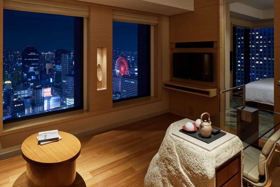 Suite, 1 Bedroom, Club Lounge Access, City View | City view