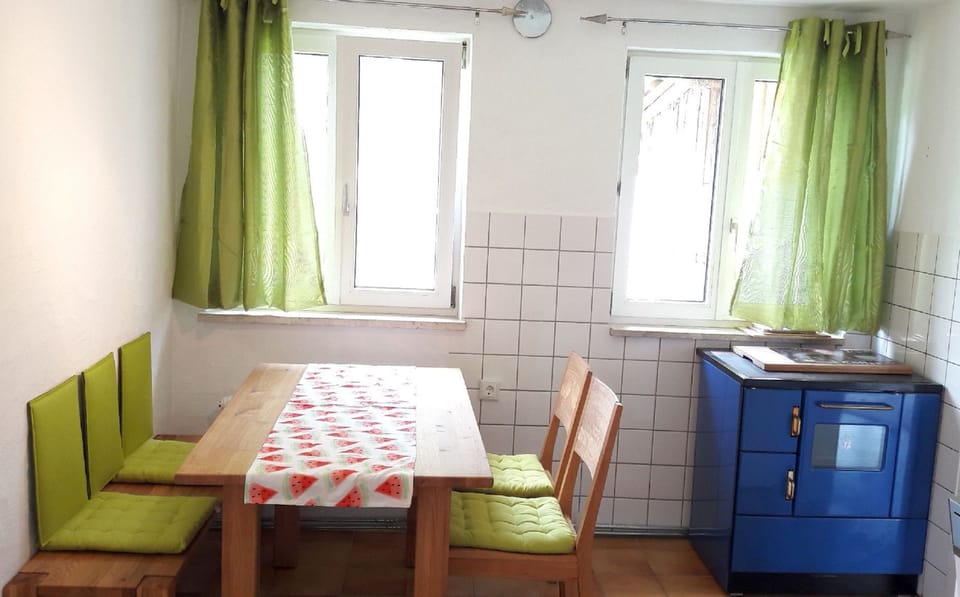 House | Private kitchen | Fridge, dishwasher, electric kettle, toaster