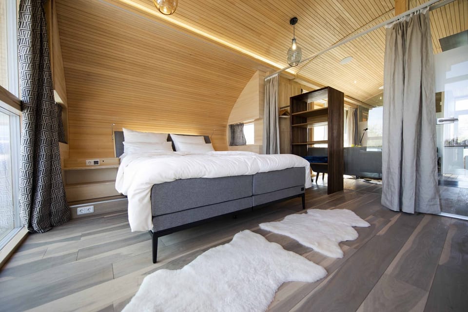 House, Balcony | 2 bedrooms, hypo-allergenic bedding available, WiFi (free)