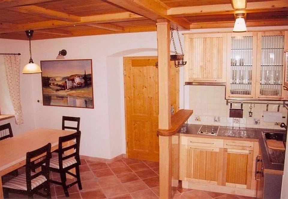 Apartment, Patio | In-room dining