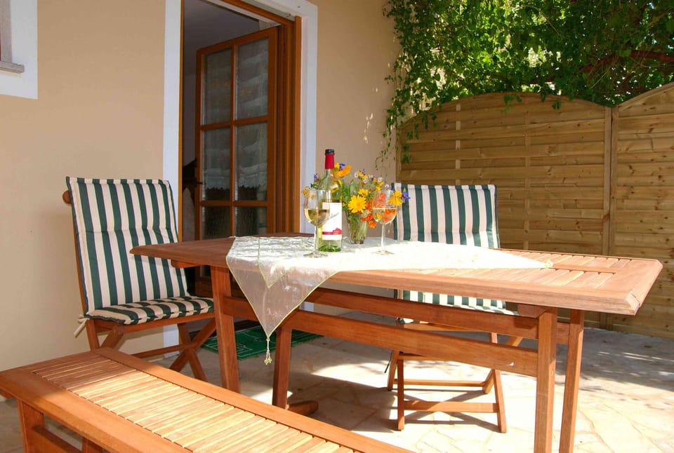 Apartment | Terrace/patio