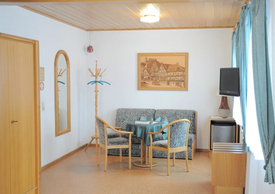 Double Room | Living area