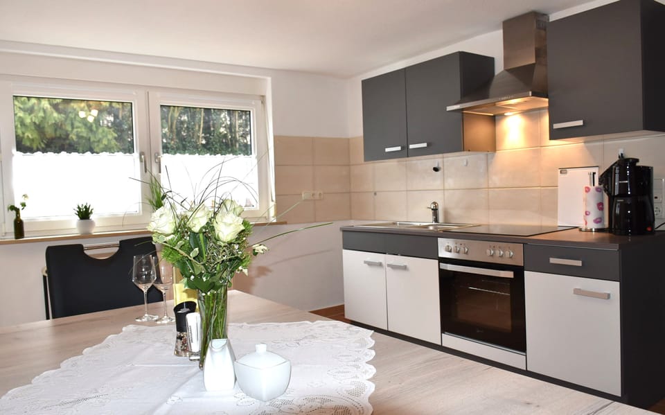 Condo, Patio | Private kitchen | Fridge, microwave, oven, stovetop