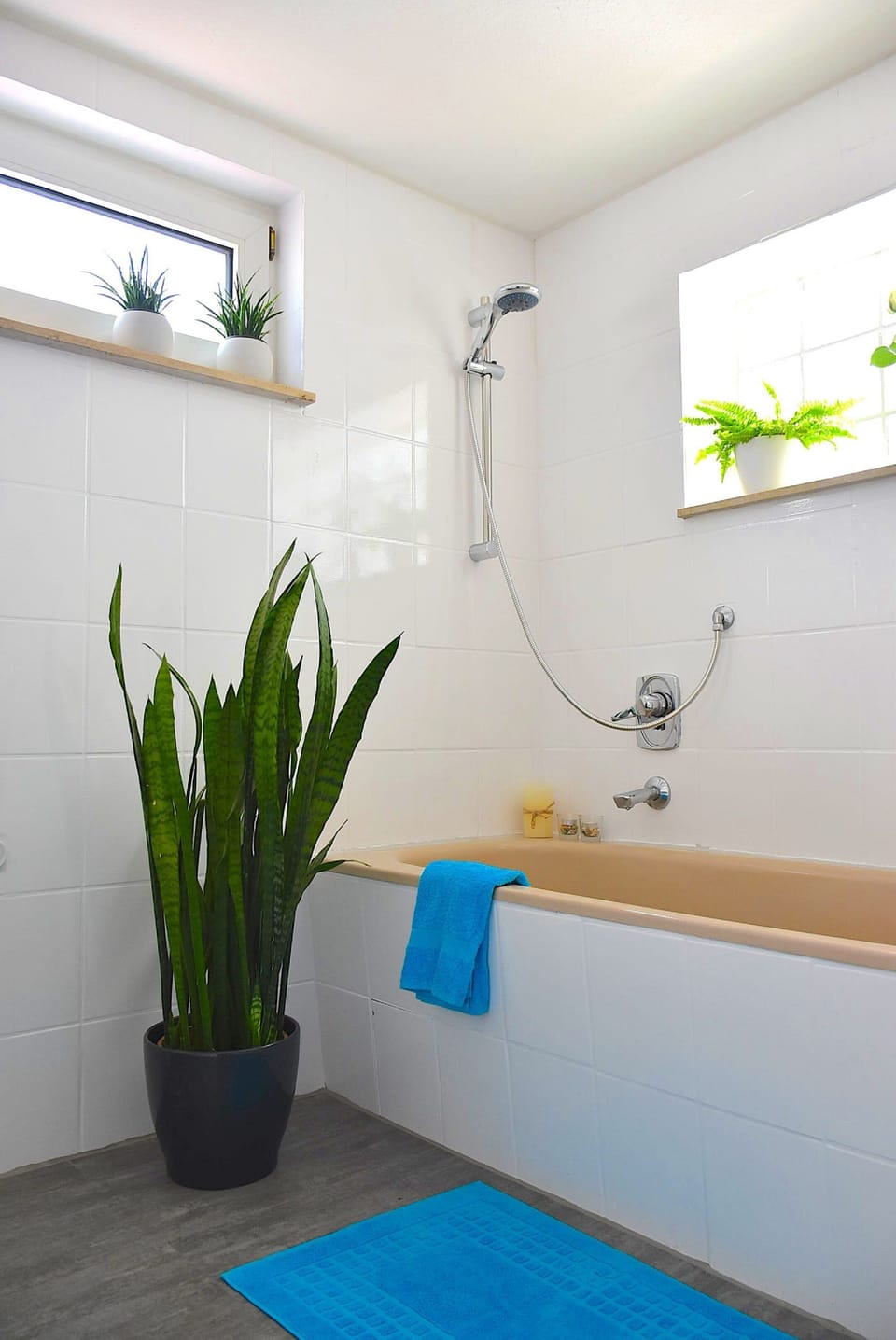 Condo, Patio | Bathroom | Shower, hair dryer, towels, toilet paper