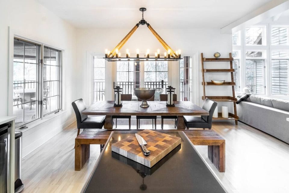 Panache 632 / Spacious and Elegant Chalet