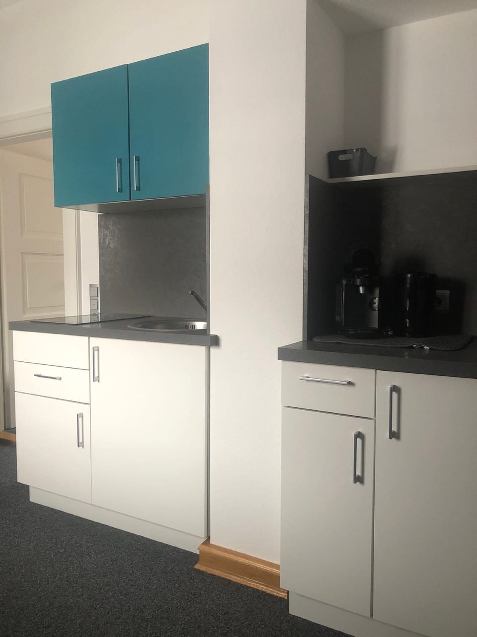 Apartment | Private kitchen | Fridge, coffee/tea maker, electric kettle, cookware/dishes/utensils
