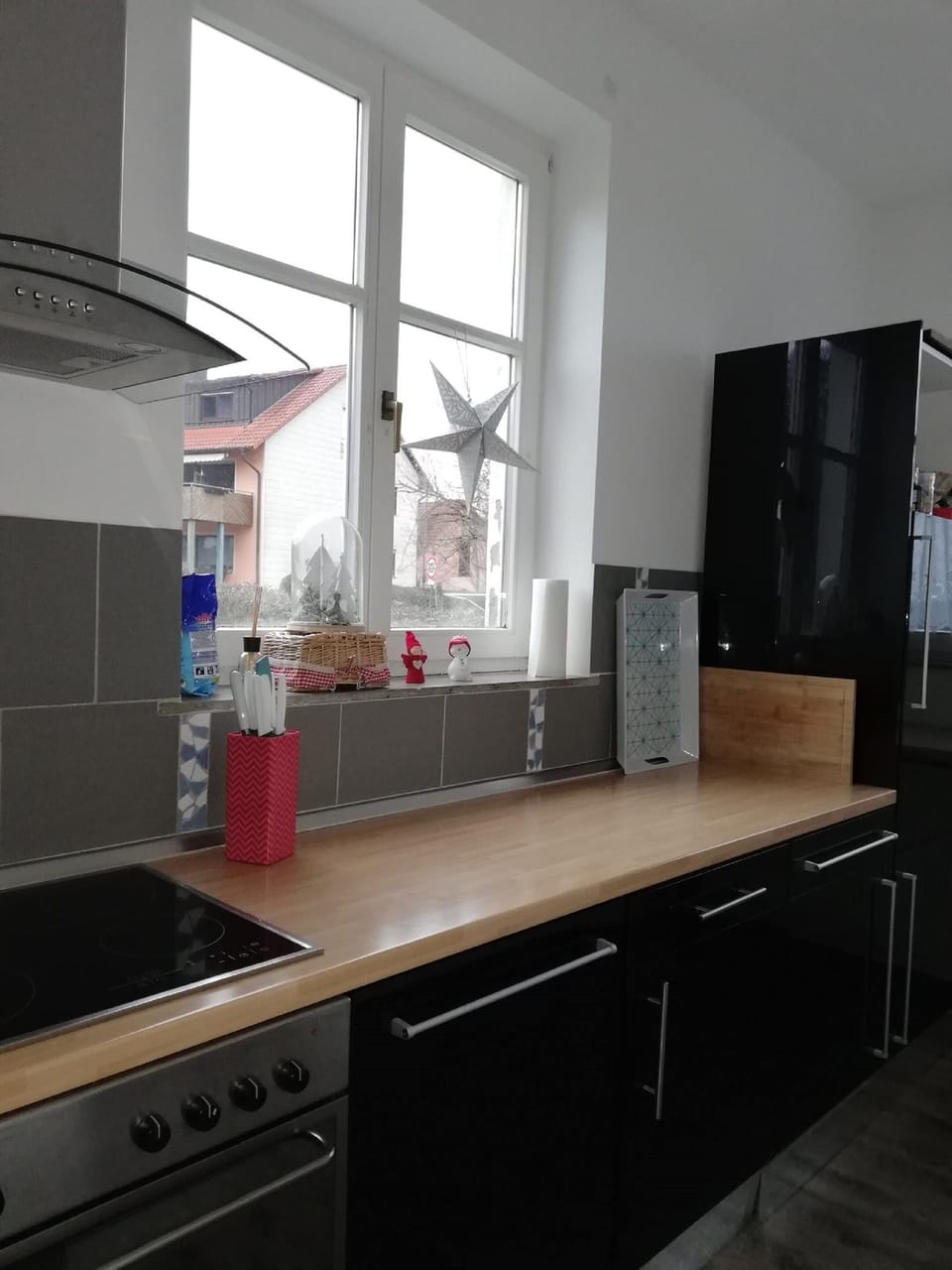 Apartment, 2 Bedrooms (80m²) | Private kitchen | Oven, highchair