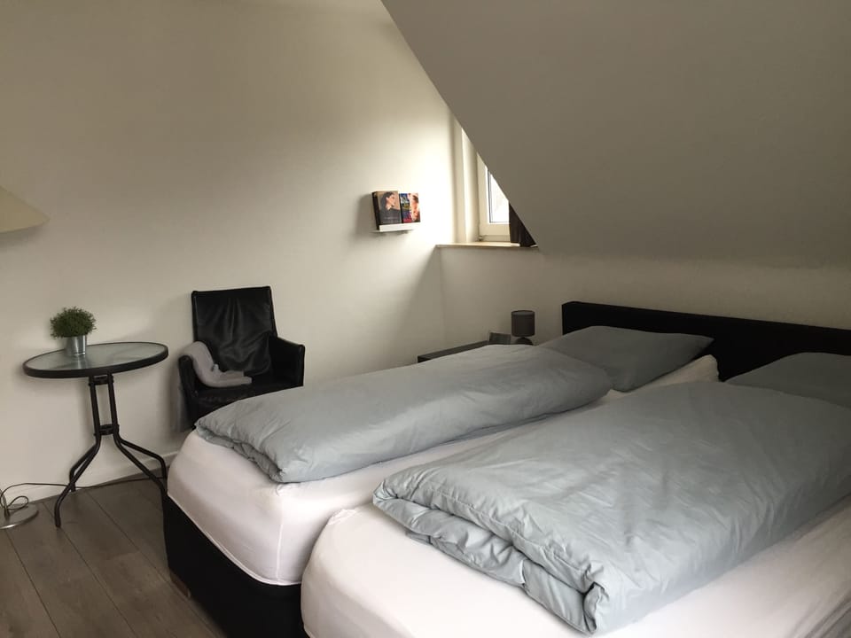 House | 5 bedrooms, free WiFi