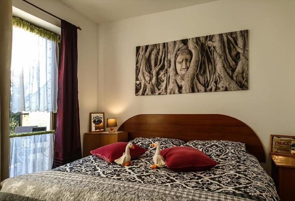 Basic Double Room | Individually decorated, individually furnished, laptop workspace