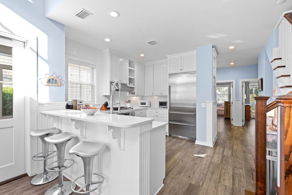 First Floor: Kitchen