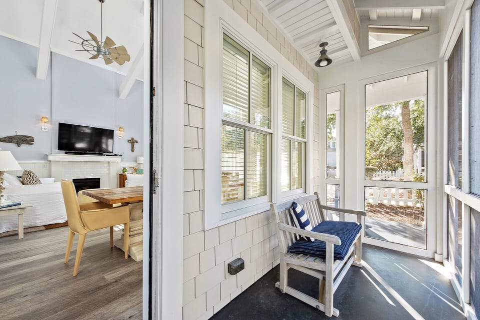 Screened Porch
