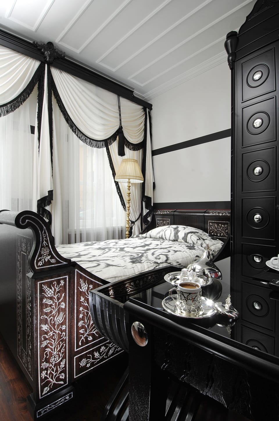 Premium bedding, minibar, in-room safe, soundproofing