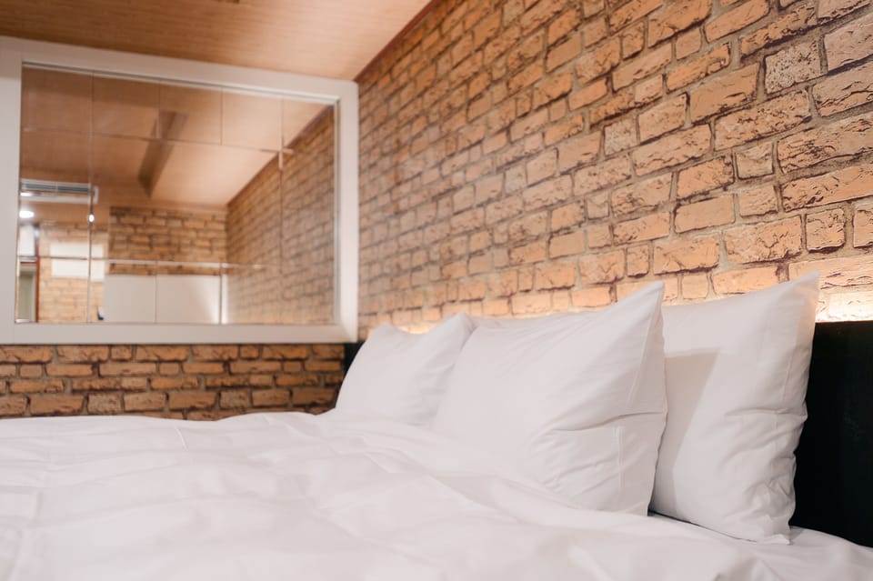 Standard Double Room | 1 bedroom, individually decorated, desk, soundproofing