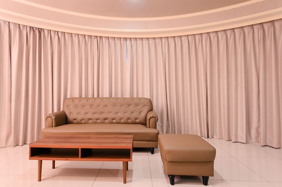 Deluxe Quadruple Room | 1 bedroom, individually decorated, desk, soundproofing