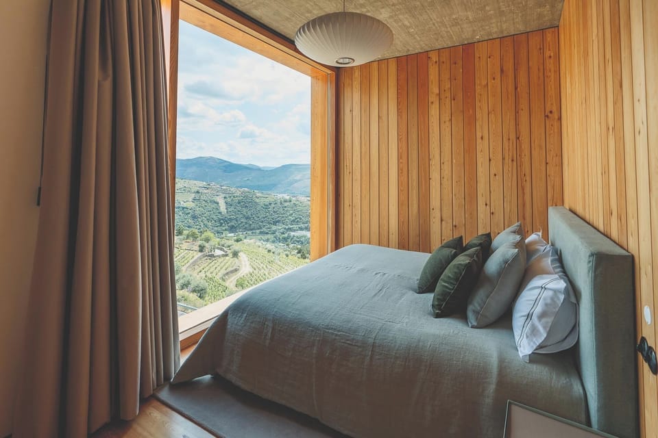 Double Room (Limoeiro) | Individually decorated, individually furnished, desk, blackout drapes