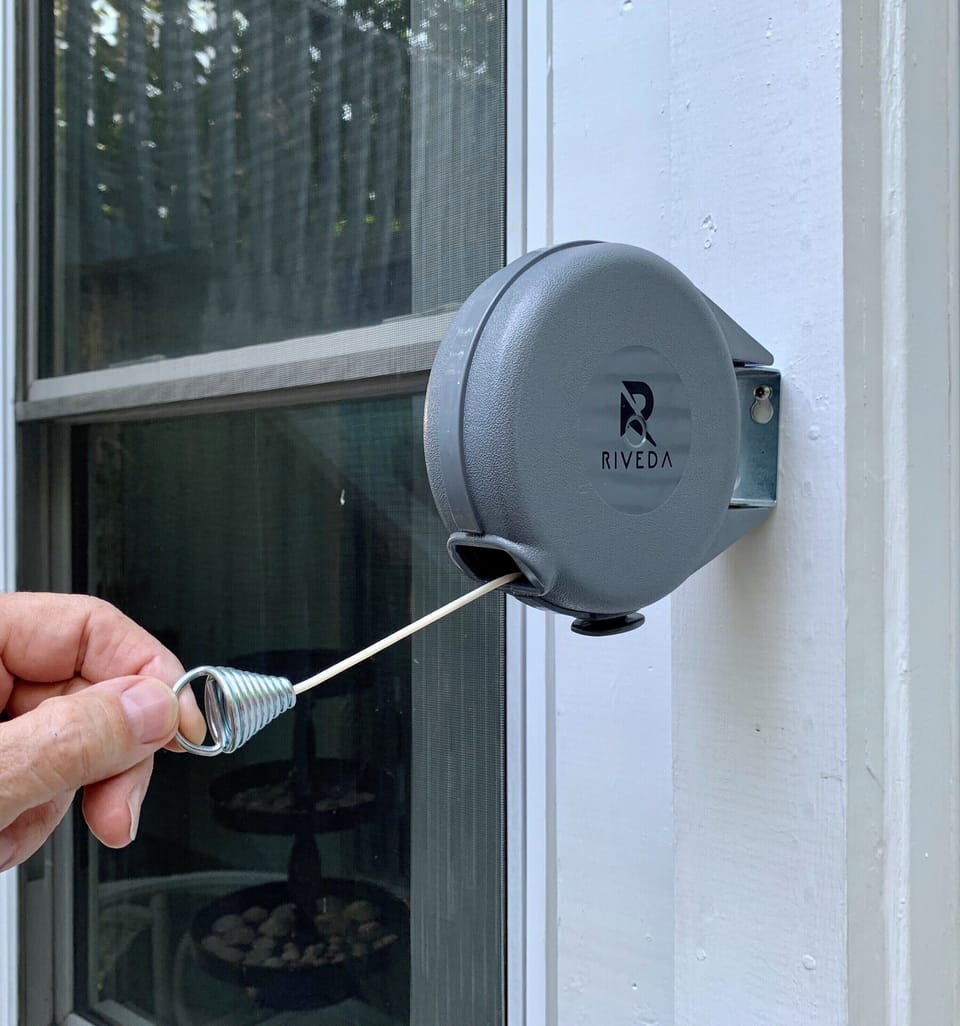 CLOTHES LINE FOR WET TOWELS ETC. 