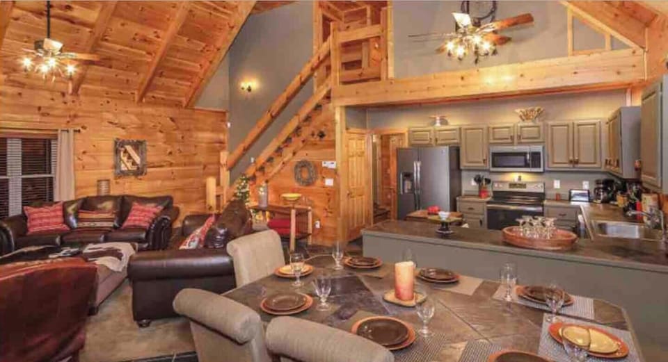 Main living area, kitchen and dining