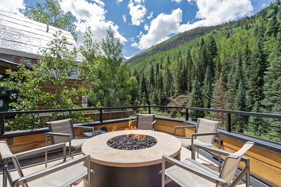 9-Telluride-480-Depot-Fire-Pit