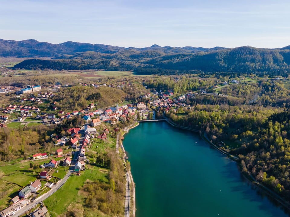 Water Resources, Body Of Water, Nature, Natural Landscape, Landscape, Bank, Watercourse, Lake, Tarn, River