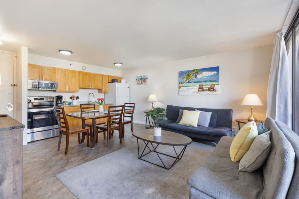 Condo, 1 Bedroom | Living area | Smart TV