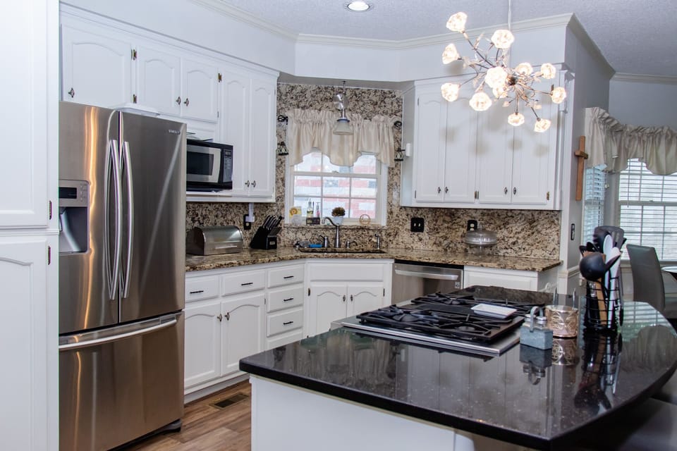 Gourmet Kitchen 