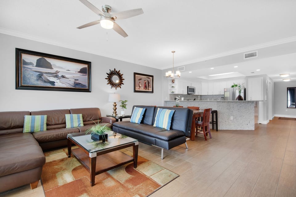 Living room to kitchen view