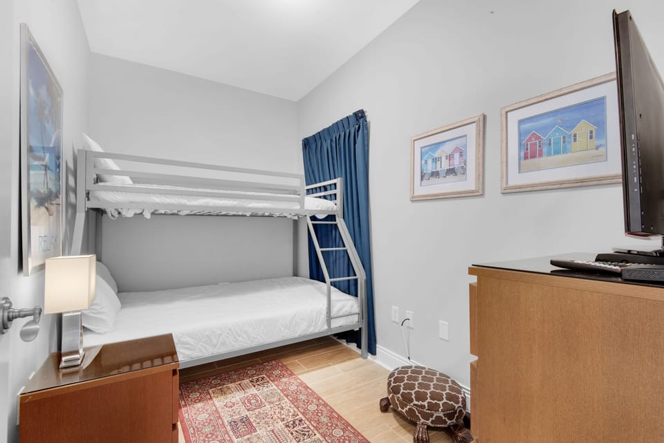 Bunk room