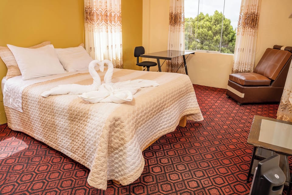 Comfort Double Room, 1 Double Bed, Private Bathroom (Matrimonial) | Bed sheets