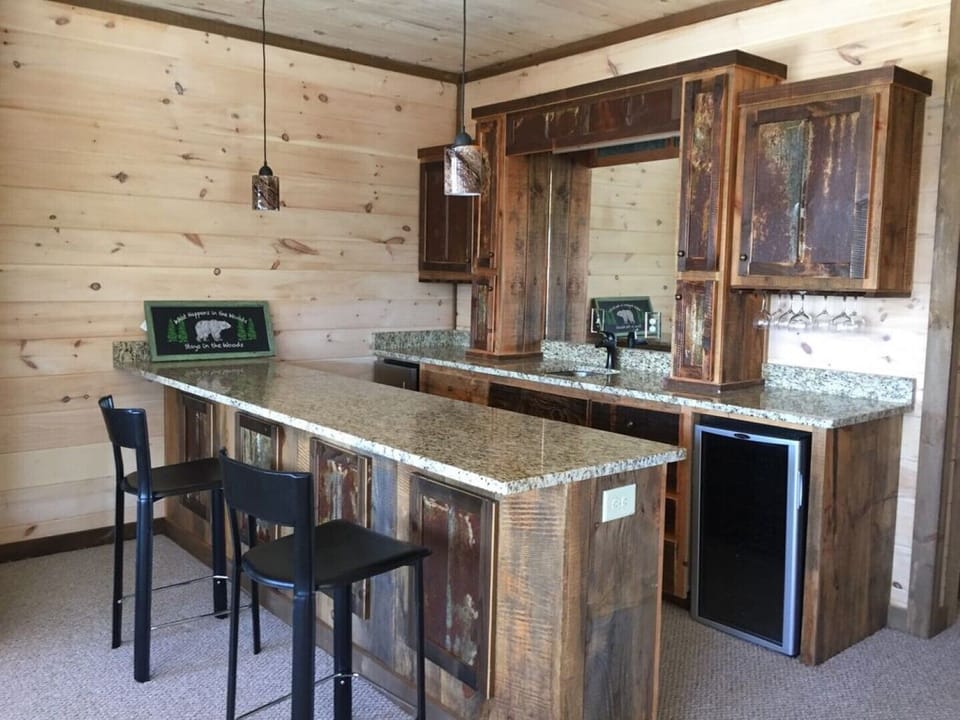 Den level bar 
