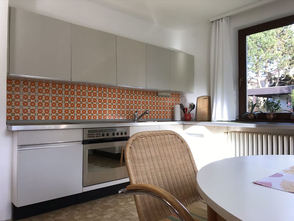Apartment, Ground Floor | Private kitchen | Fridge, oven, stovetop, coffee/tea maker