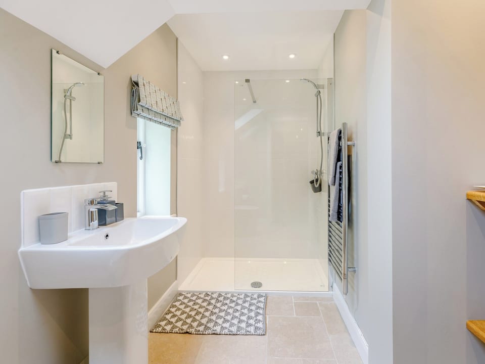 Shower room | Tadpole Cottage at Frog Hall, Tilston, near Malpas