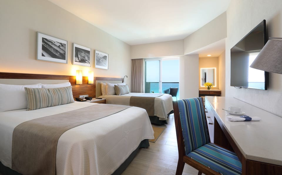 In-room safe, iron/ironing board, WiFi, bed sheets