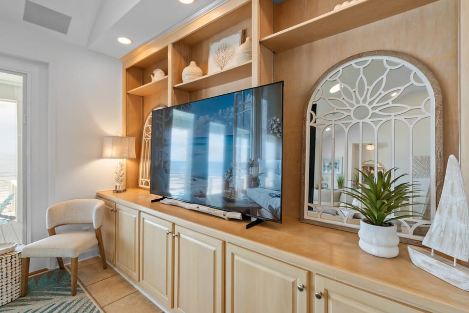 Dauphin Charm Living Area TV
