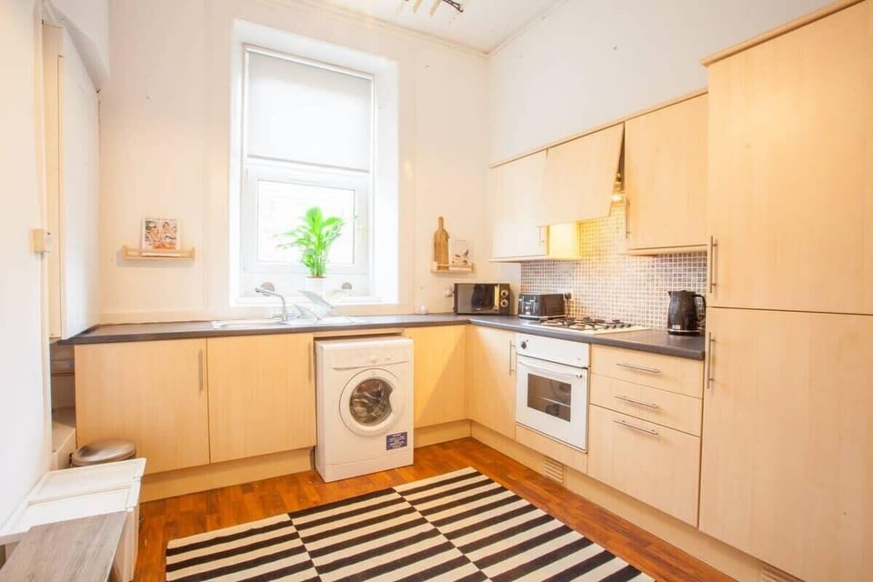 Spacious kitchen kitted out with all the essentials