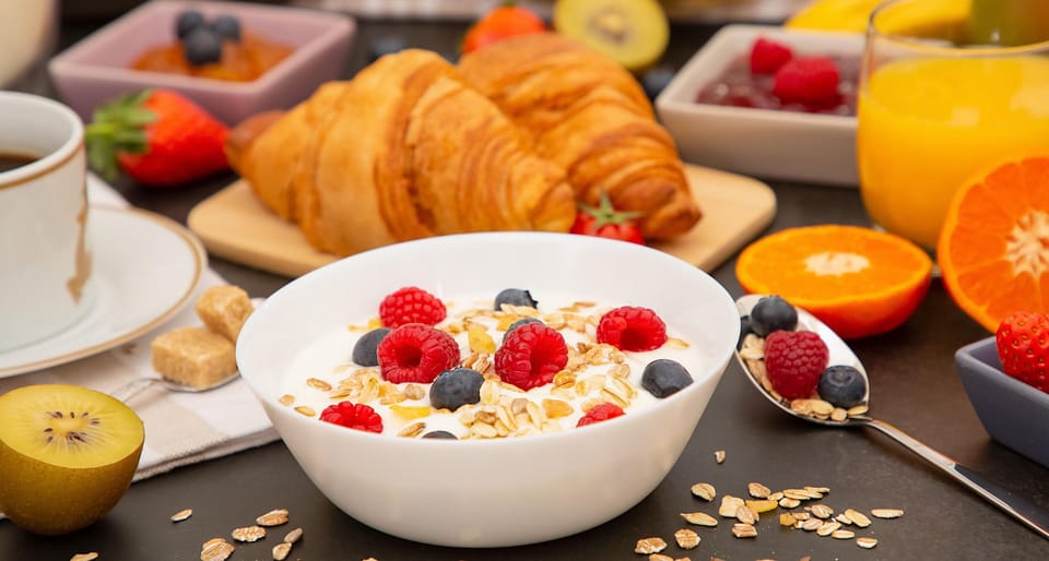 Daily buffet breakfast for a fee