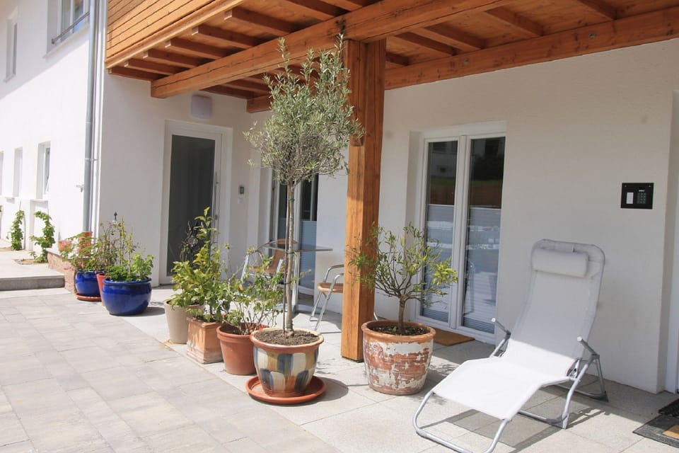 Apartment | Front of property