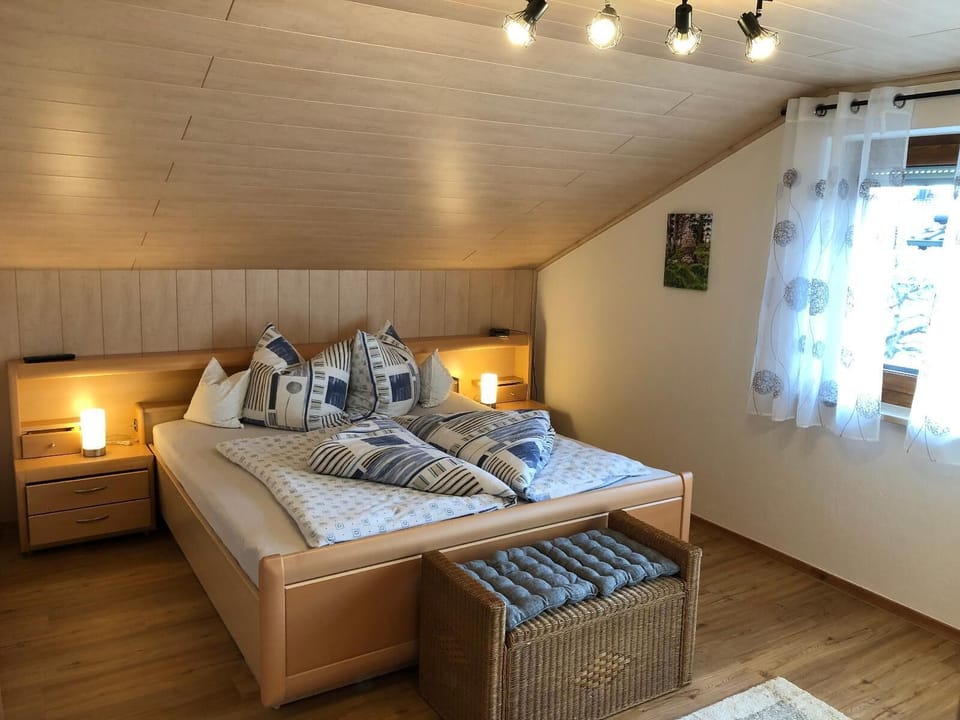 Apartment | 1 bedroom, in-room safe, free WiFi, bed sheets