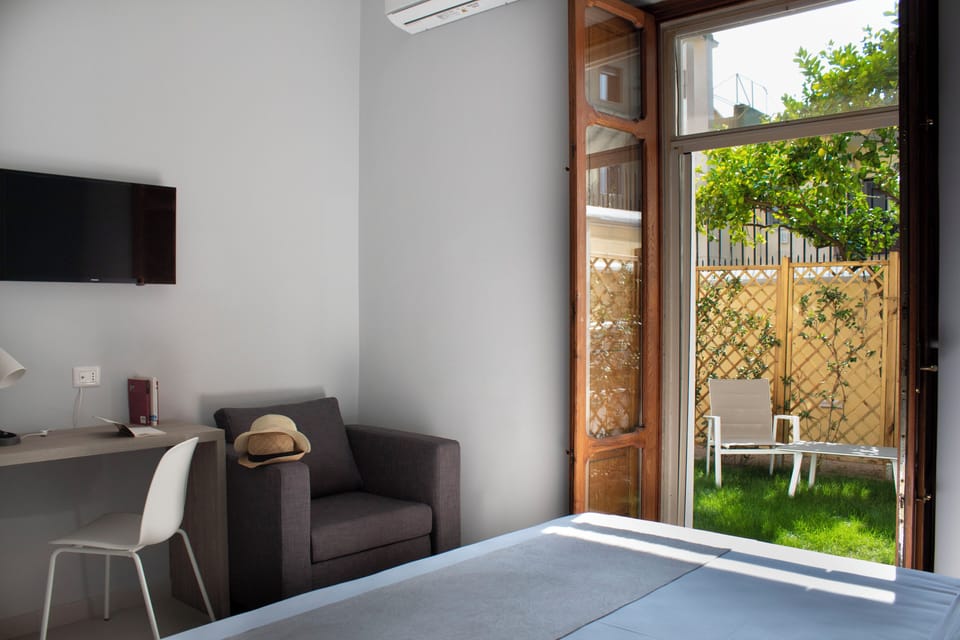 Standard Double Room, Patio, Garden Area | Hypo-allergenic bedding, down comforters, memory foam beds, minibar