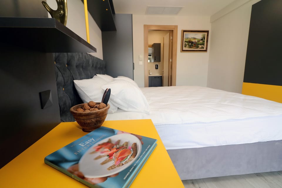 Village Room | Desk, laptop workspace, rollaway beds, free WiFi