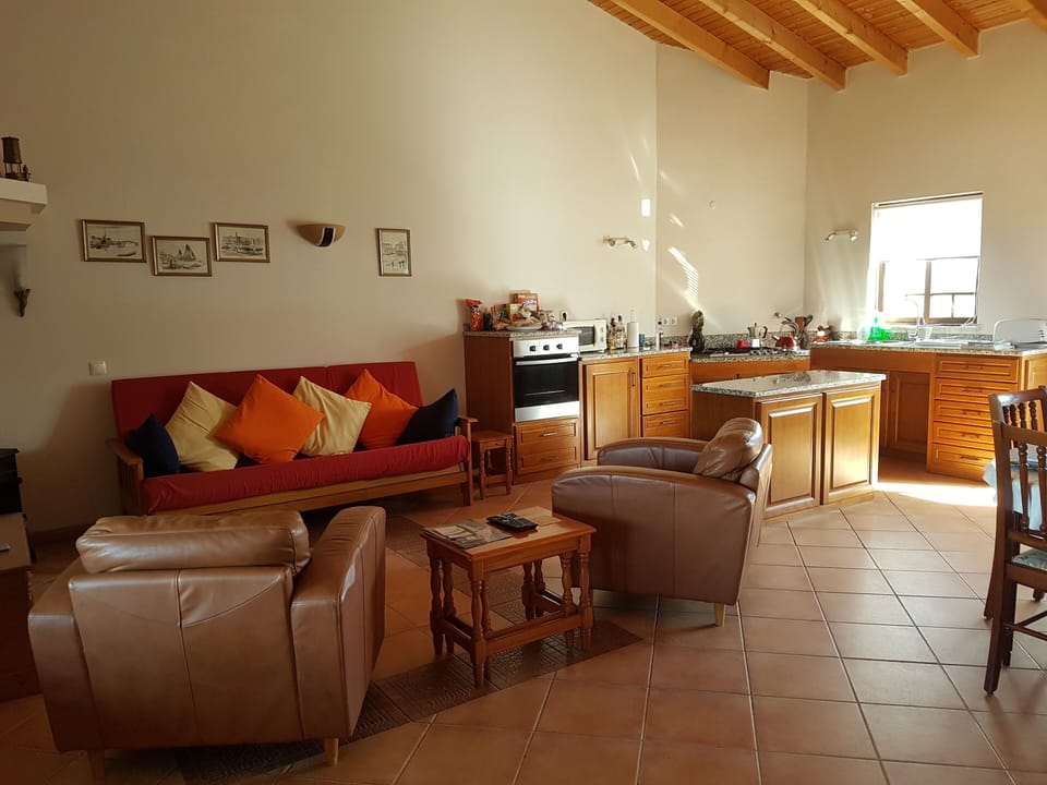 Open plan lounge/kitchen/diner
