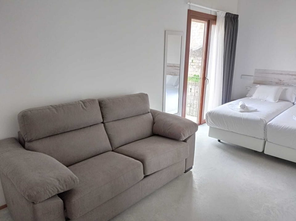 Family Quadruple Room | Free WiFi