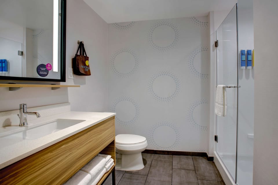 Free toiletries, hair dryer, towels