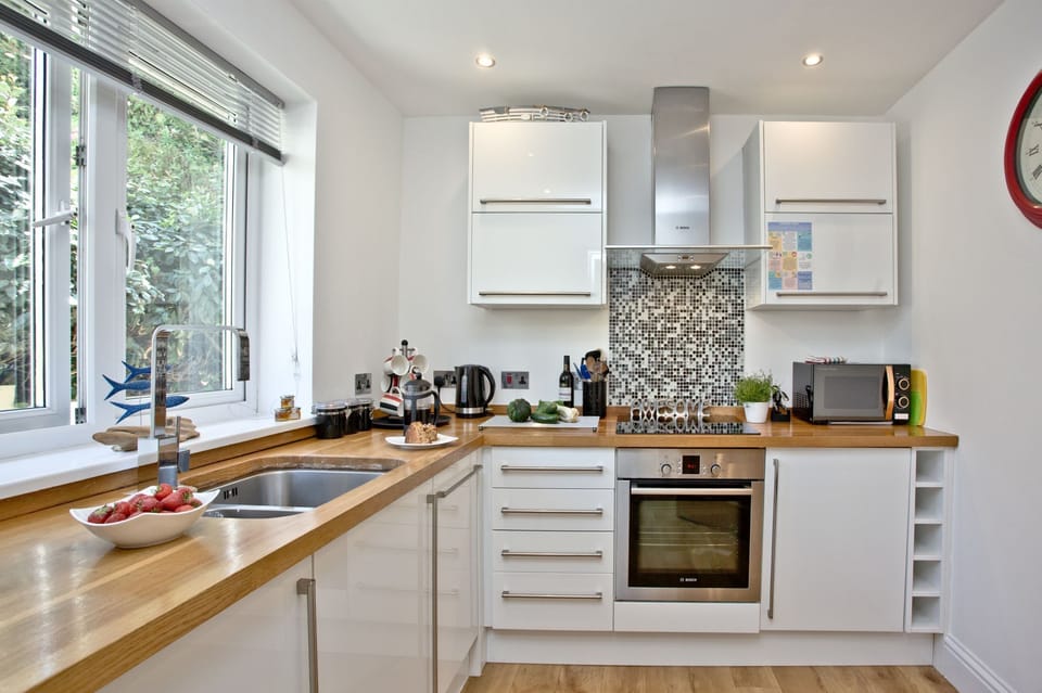Kitchen, Oven, Stove-19 At The Beach