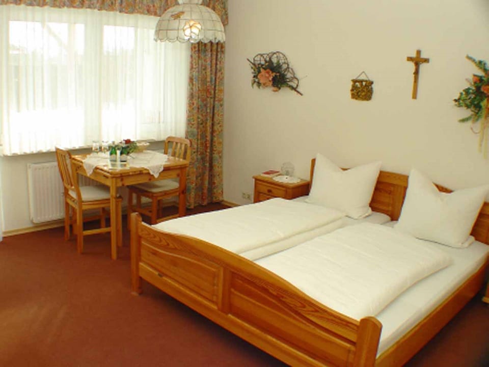 Double Room | Free WiFi