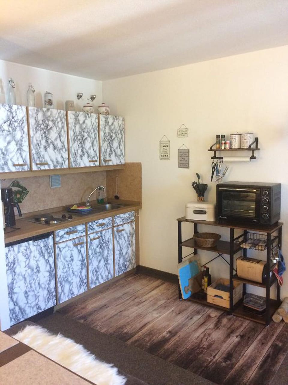 Apartment | Private kitchen | Highchair, cookware/dishes/utensils