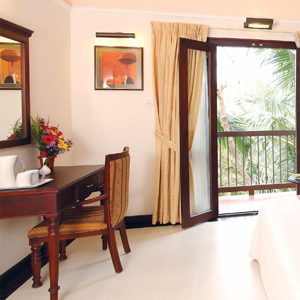 Classic Room | Living area | TV