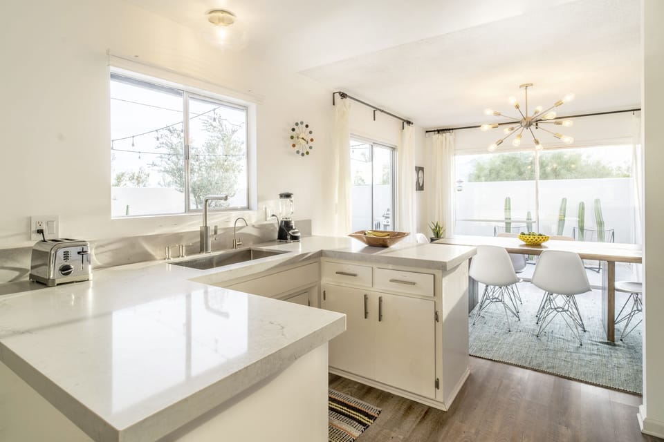 Well-Equipped Kitchen for All the Foodies Out There