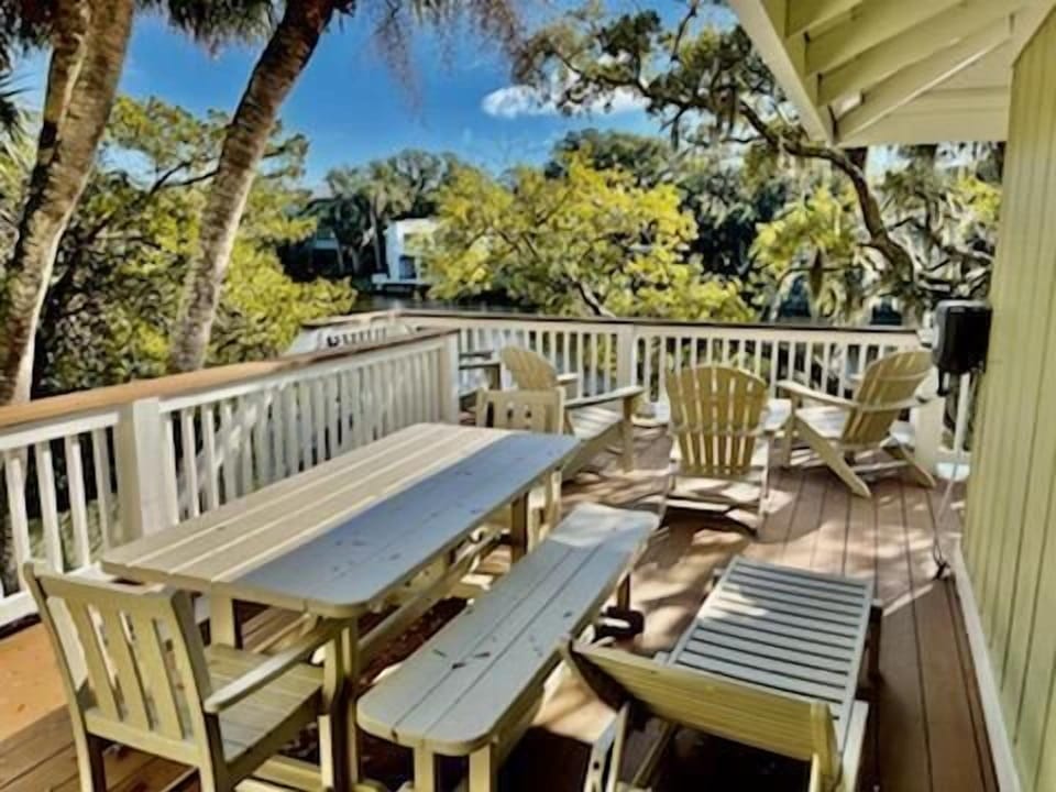 Deck