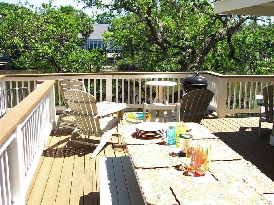 Lagoon Deck